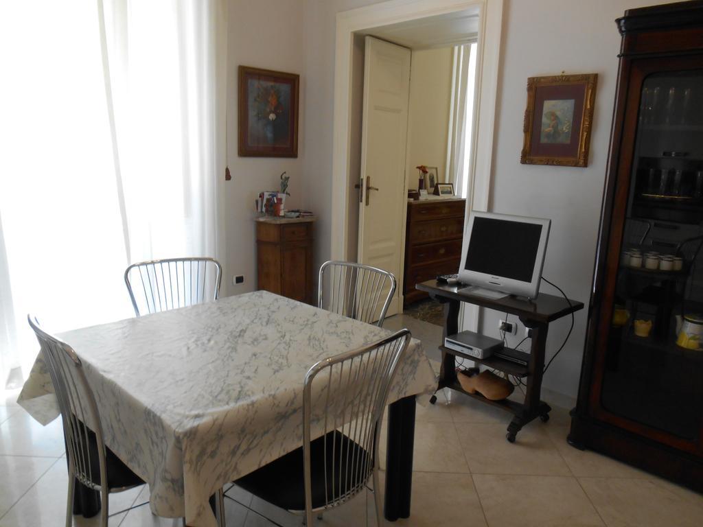 Casa Sannazzaro Διαμέρισμα Νάπολη Δωμάτιο φωτογραφία